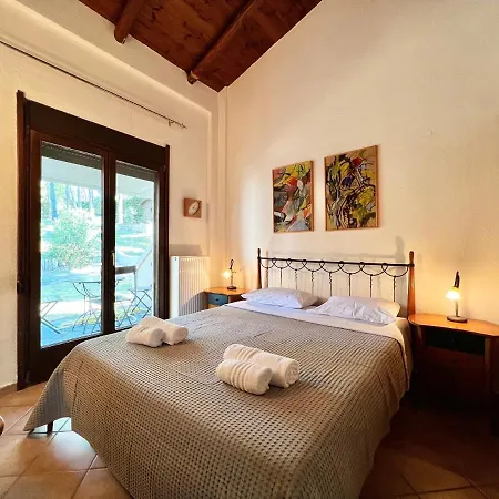 #villa Niki By Halu! Sani Villas Vilă *